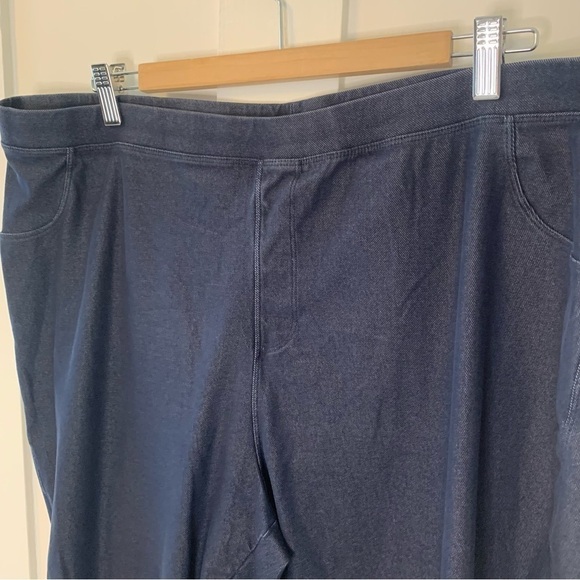 Pennington’s Jeggings - Picture 5 of 6